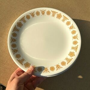 Vintage Corelle Golden butterfly small dinner plate. Set of 4
